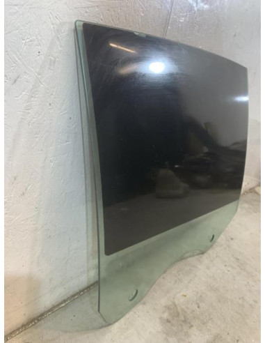 Vitre arriere droit BMW SERIE 5 F07 GRAN TURISMO PHASE 2 Essence