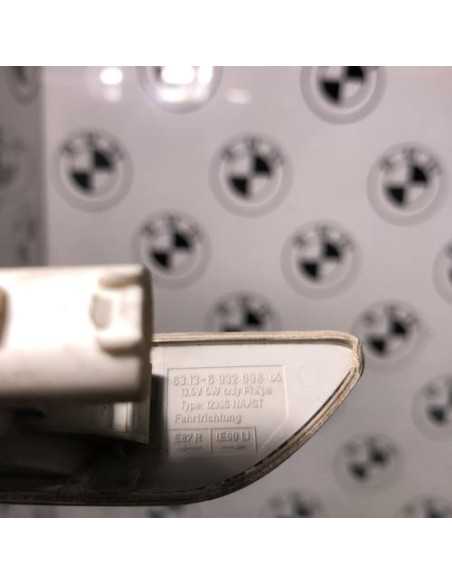 Repetiteur clignotant avant droit  (Feux) BMW SERIE 1 E87 PHASE 1 Diesel