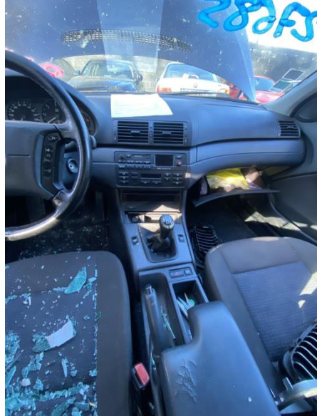 Poignee porte avant gauche BMW SERIE 3 E46 TOURING PHASE 2 BREAK Diesel