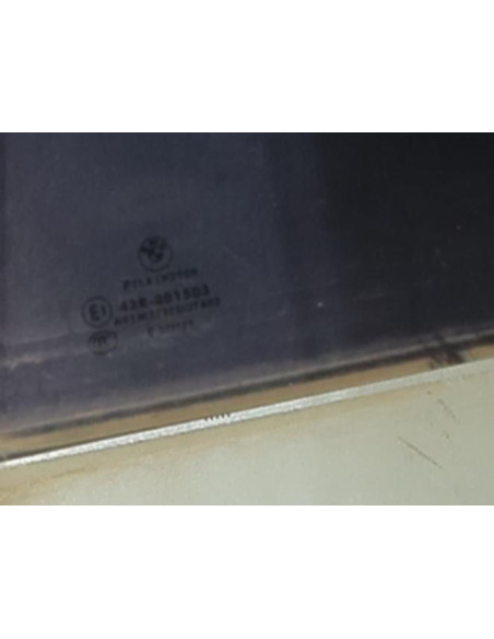 Vitre arriere gauche BMW SERIE 1 E87 PHASE 1 Diesel