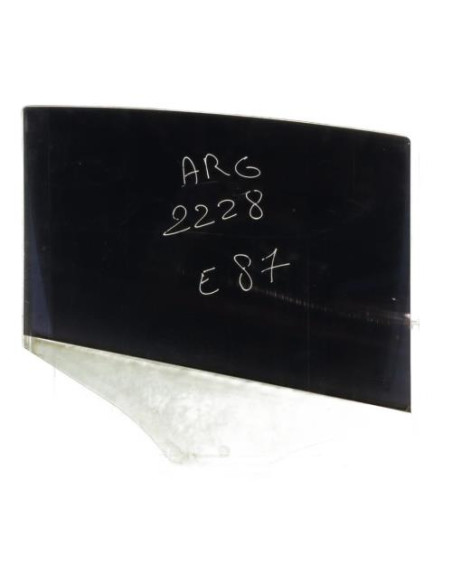 Vitre arriere gauche BMW SERIE 1 E87 PHASE 1 Diesel