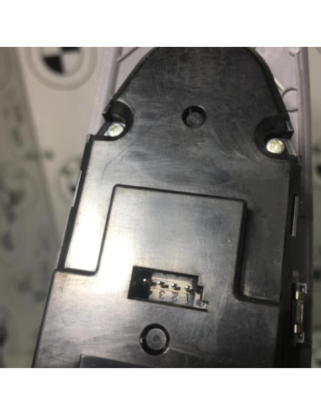 Interrupteur de leve vitre avant gauche BMW SERIE 5 E60 PHASE 2 Diesel