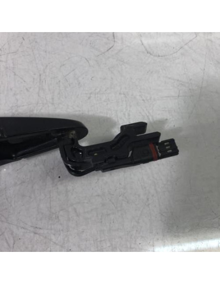 Poignee porte avant droit BMW SERIE 3 E91 TOURING PHASE 1 BREAK Diesel
