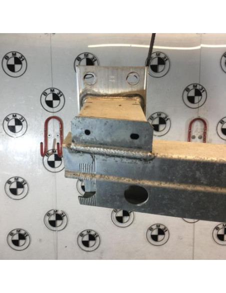 Support de pare chocs arriere BMW X6 F16 