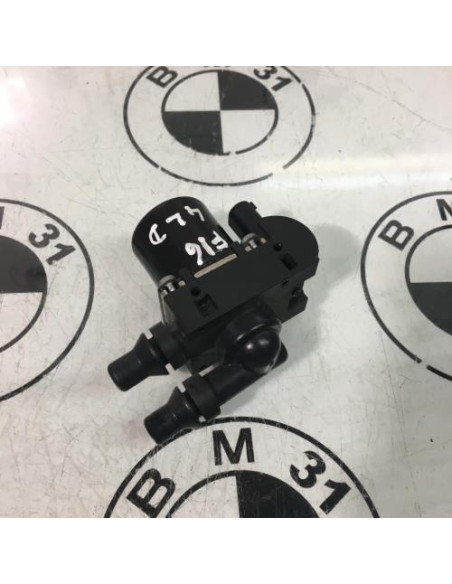 Boitier eau BMW X6 F16 