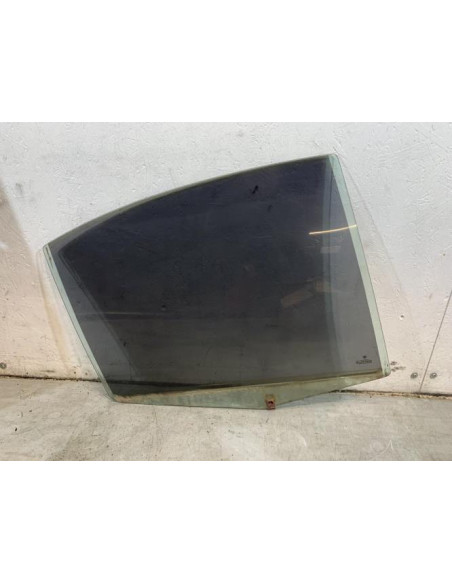 Vitre arriere droit BMW SERIE 3 E46 PHASE 1 Diesel