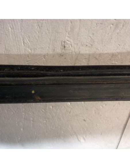 Joint de porte avant droite MINI MINI 2 R56 PHASE 2 Essence