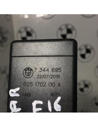 Attache ceinture arriere centrale BMW X6 F16 