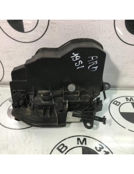 Serrure arriere droit BMW SERIE 1 E87 PHASE 1 Diesel
