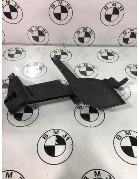 Support de phare gauche (tôle) BMW X3 E83 PHASE 2 Diesel