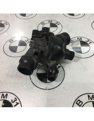 Boitier eau BMW SERIE 1 E88 CABRIO Essence