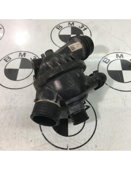 Boitier eau BMW SERIE 1 E88 CABRIO Essence