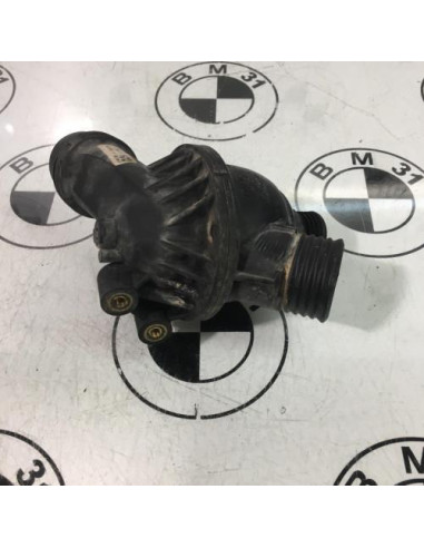 Boitier eau BMW SERIE 1 E88 CABRIO Essence