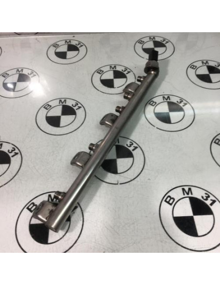 Rampe injection BMW X6 E71 PHASE 1 Essence