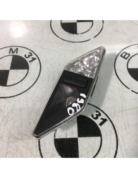 Eclairage de plafonnier BMW SERIE 3 E46 PHASE 1 Diesel