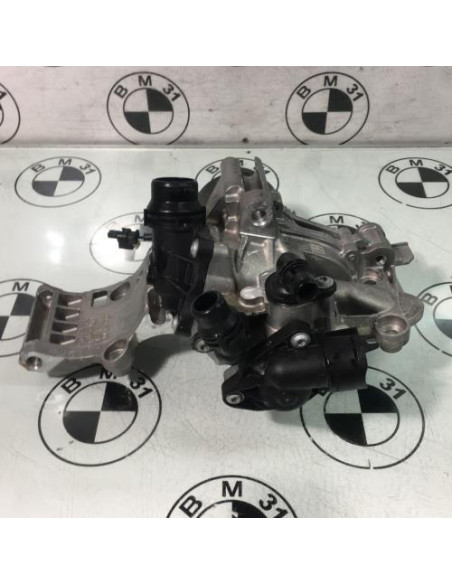 Pompe à eau BMW X1 U11 