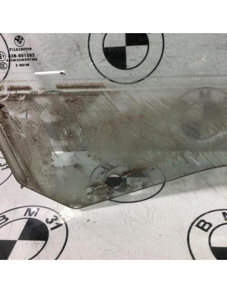 Vitre avant droit BMW SERIE 1 E87 PHASE 2 Diesel