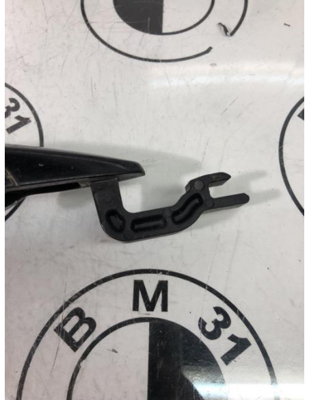 Poignee porte arriere droit BMW SERIE 1 E87 PHASE 2 Diesel