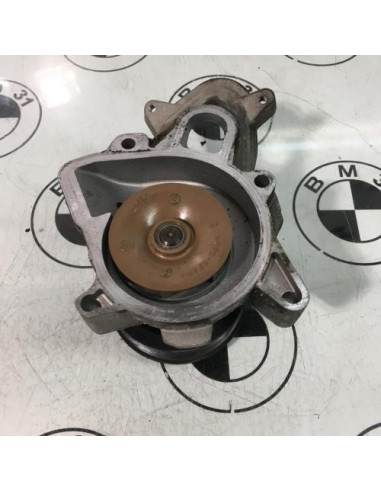 Pompe à eau BMW X3 E83 PHASE 2 