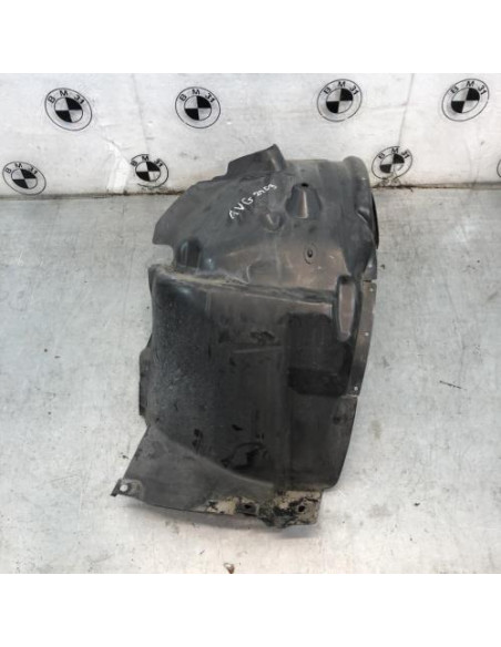 Pare boue avant droit BMW SERIE 1 E87 PHASE 2 Diesel