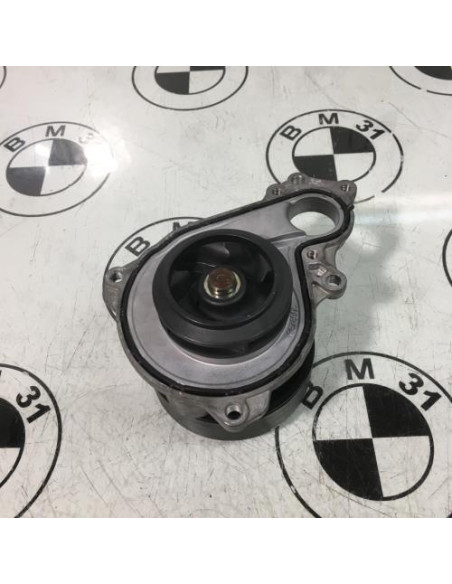 Pompe à eau BMW SERIE 1 F40 