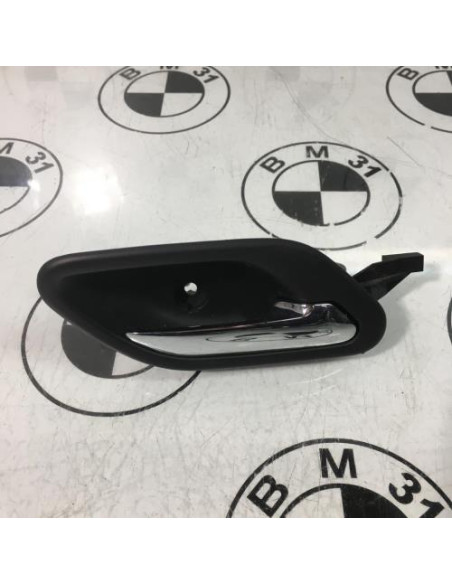Poignee interieur arriere droit BMW SERIE 5 E39 PHASE 1 Diesel