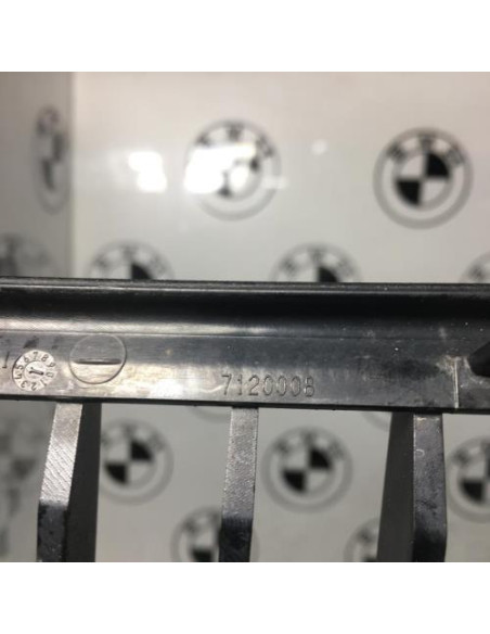 Grille de calandre droite BMW SERIE 3 E90 PHASE 1 