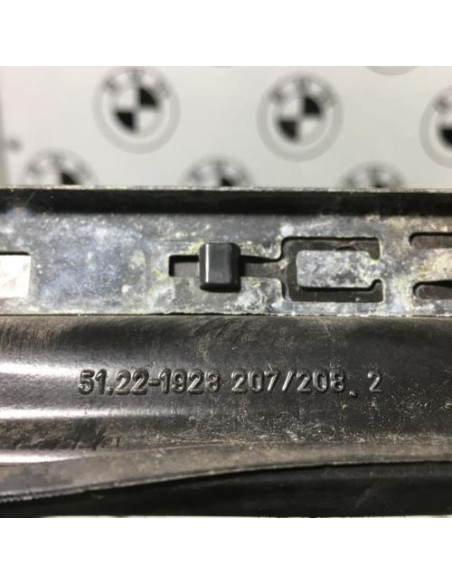 Support poignee porte arriere droite BMW SERIE 7 E32 Essence