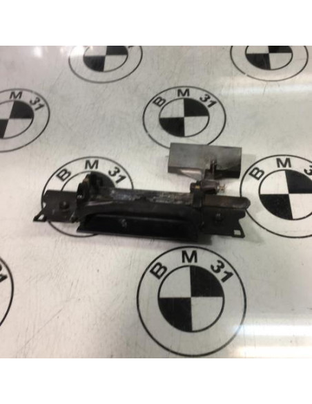 Support poignee porte arriere droite BMW SERIE 7 E32 Essence