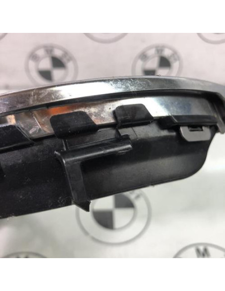 Grille de calandre gauche BMW SERIE 3 E91 TOURING PHASE 1 BREAK Diesel
