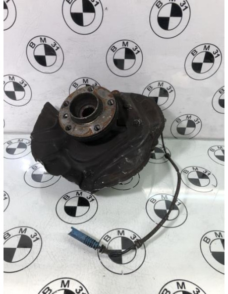 Fusee avant droit BMW X3 E83 PHASE 1 