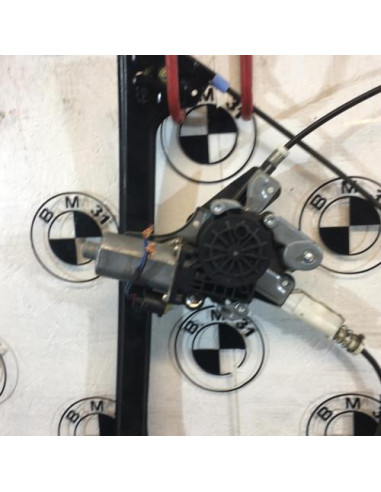 Leve vitre electrique avant droit BMW SERIE 3 E46 COUPE PHASE 2 Diesel