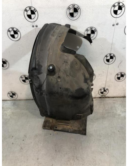 Pare boue avant gauche BMW SERIE 3 E90 PHASE 1 Diesel