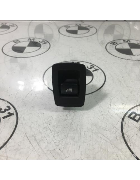 Interrupteur de leve vitre arriere droit BMW SERIE 1 E87 PHASE 2 Essence