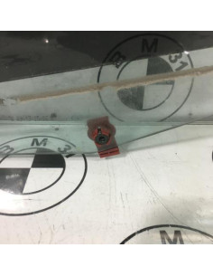 Vitre arriere droit BMW SERIE 3 E46 PHASE 2 Diesel 2