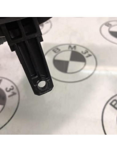 Poignee porte arriere droit BMW SERIE 5 F11 TOURING PHASE 1 BREAK Diesel