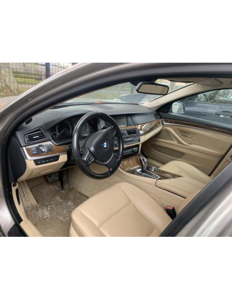 Poignee porte arriere gauche BMW SERIE 5 F11 TOURING PHASE 1 BREAK Diesel