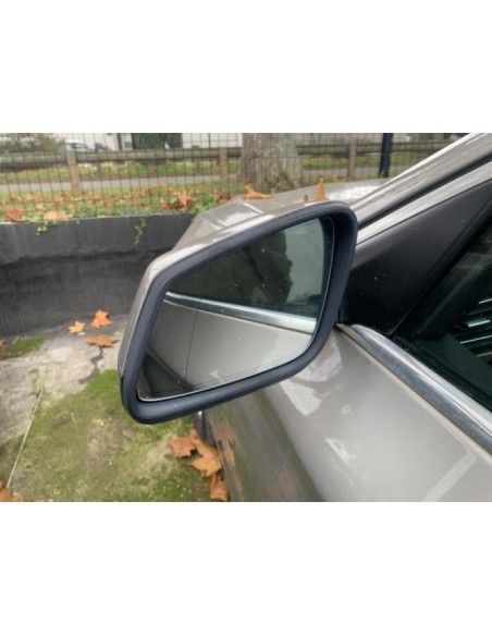 Poignee porte avant droit BMW SERIE 5 F11 TOURING PHASE 1 BREAK Diesel