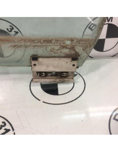 Vitre arriere gauche BMW SERIE 3 E30 