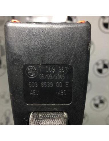 Attache ceinture arriere gauche BMW SERIE 1 E87 PHASE 1 