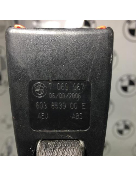 Attache ceinture arriere gauche BMW SERIE 1 E87 PHASE 1 