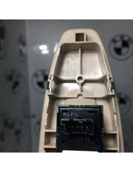 Interrupteur de leve vitre avant droit BMW SERIE 1 F20 PHASE 1 Diesel