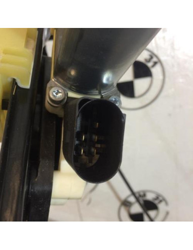 Leve vitre electrique avant droit BMW X3 F25 PHASE 1 