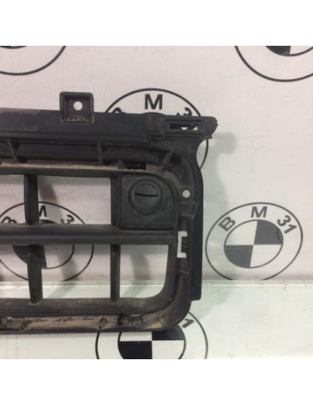 Grille de pare choc MINI MINI 3 F60 COUNTRYMAN PHASE 1 BREAK 