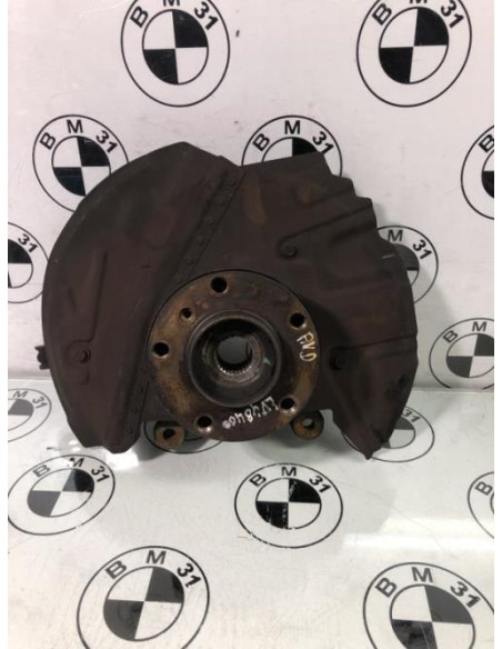 Fusee avant droit BMW X5 E53 