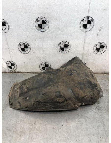 Pare boue arriere droit BMW SERIE 3 E46 PHASE 2 Essence