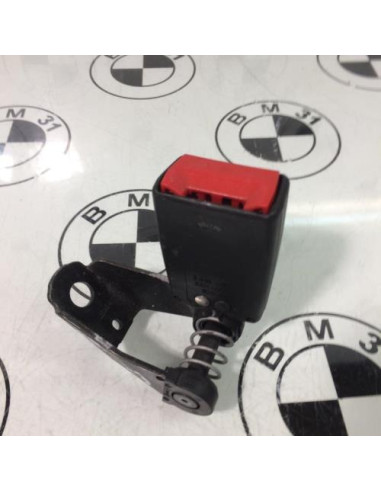 Attache ceinture arriere droit BMW X3 E83 PHASE 2 