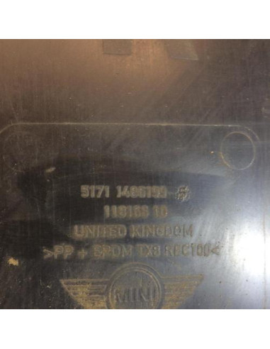 Pare boue arriere droit MINI MINI 1 R50/R53 PHASE 1 Essence