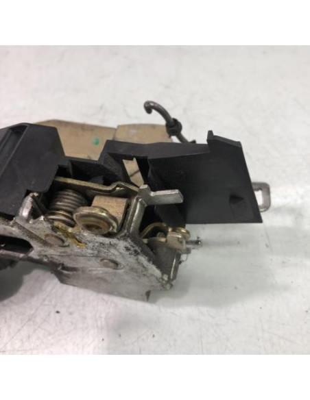 Serrure avant droit BMW SERIE 3 E36 COMPACT Diesel