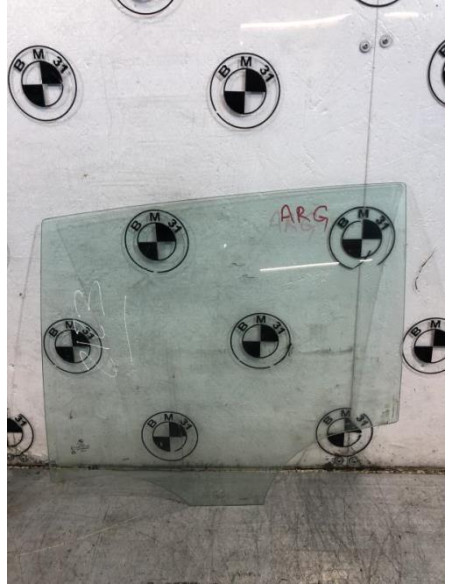 Vitre arriere gauche BMW SERIE 1 F20 PHASE 1 Diesel